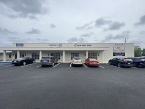 300 W Main St, Bridgeport, WV for rent Building Photo- Image 1 of 7