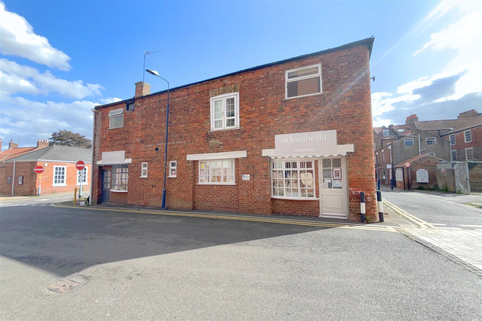 1-2 Silver Ct, Boston for sale Primary Photo- Image 1 of 1