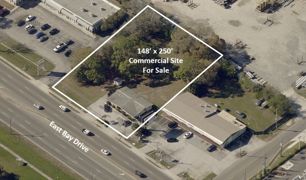 4860 E Bay Dr, Clearwater, FL for sale - Building Photo - Image 1 of 1