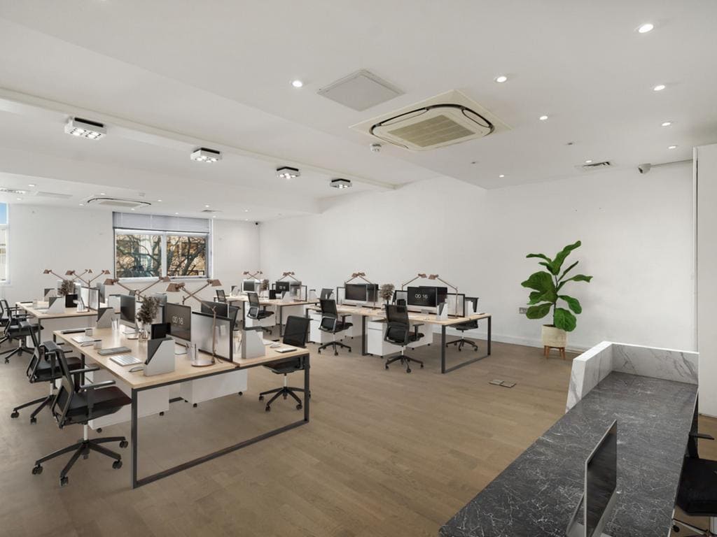 193 Brompton Rd, London to rent Primary Photo- Image 1 of 8