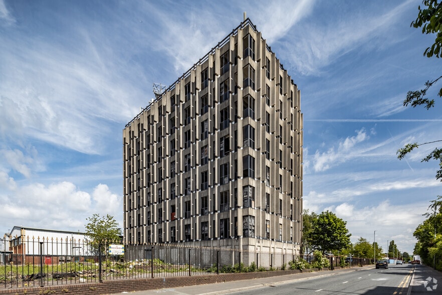 Charleywood Rd, Liverpool for sale - Building Photo - Image 1 of 1