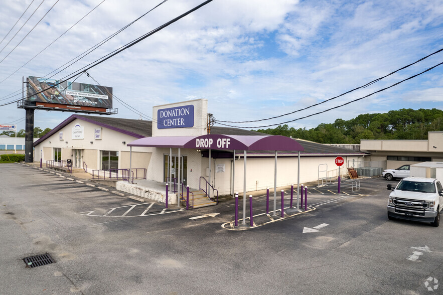 11153-11173 Beach Blvd, Jacksonville, FL for sale - Building Photo - Image 1 of 1