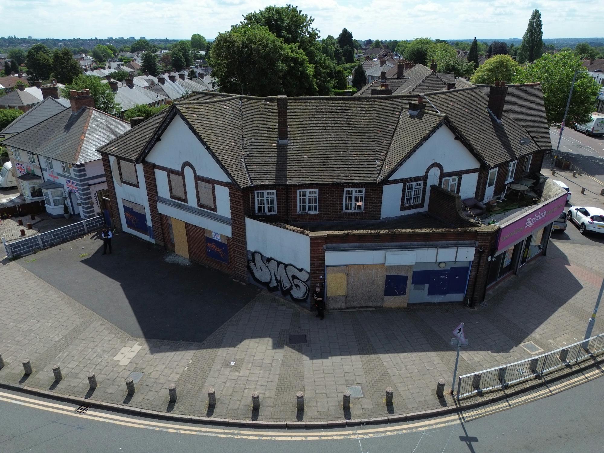 1 Warren Farm Rd, Birmingham to rent Building Photo- Image 1 of 2