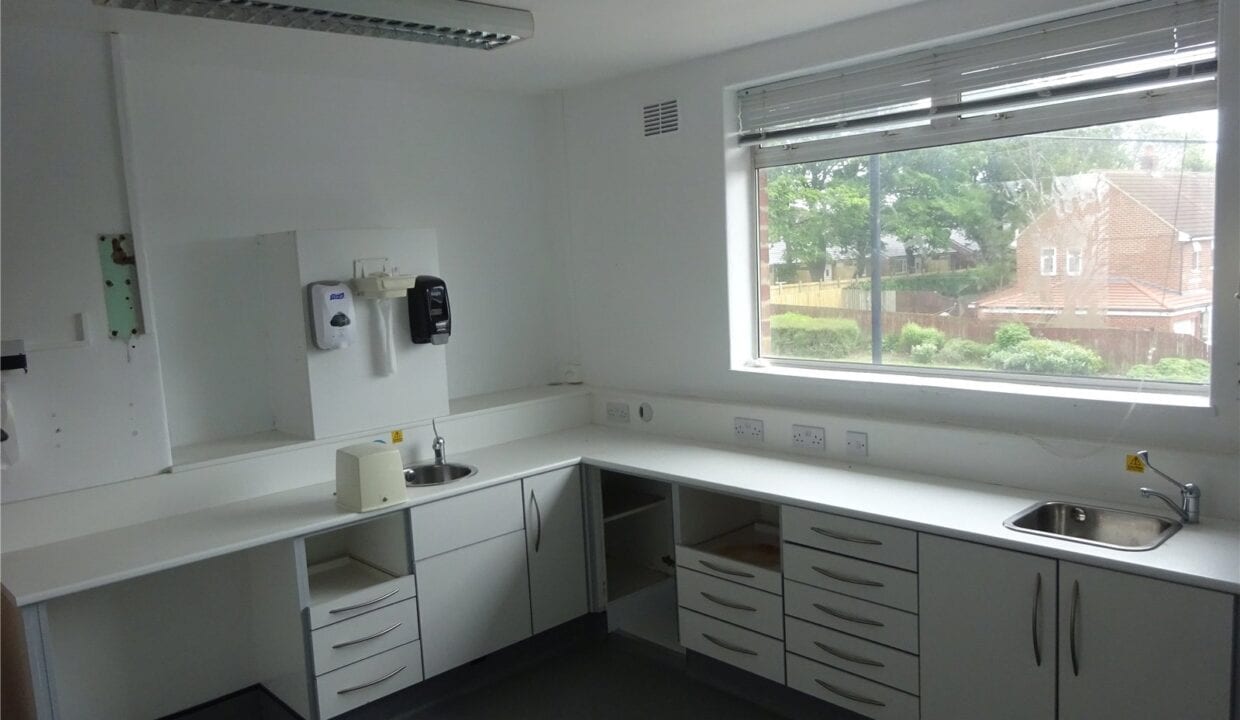 489-495 Hylton Rd, Sunderland to rent Interior Photo- Image 1 of 4