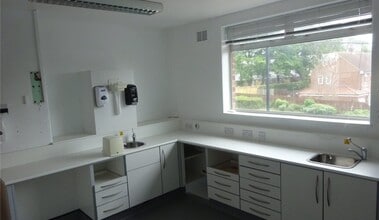 489-495 Hylton Rd, Sunderland to rent Interior Photo- Image 1 of 4