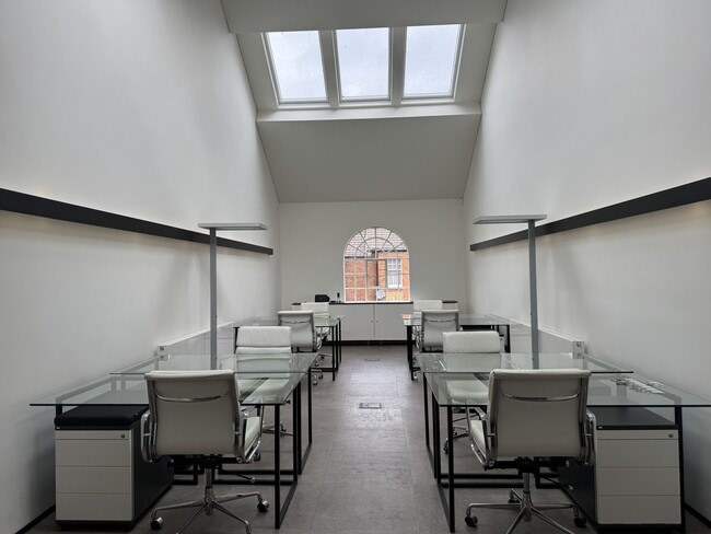 More details for 2 Buckhurst Avenue, Sevenoaks - Office to Rent