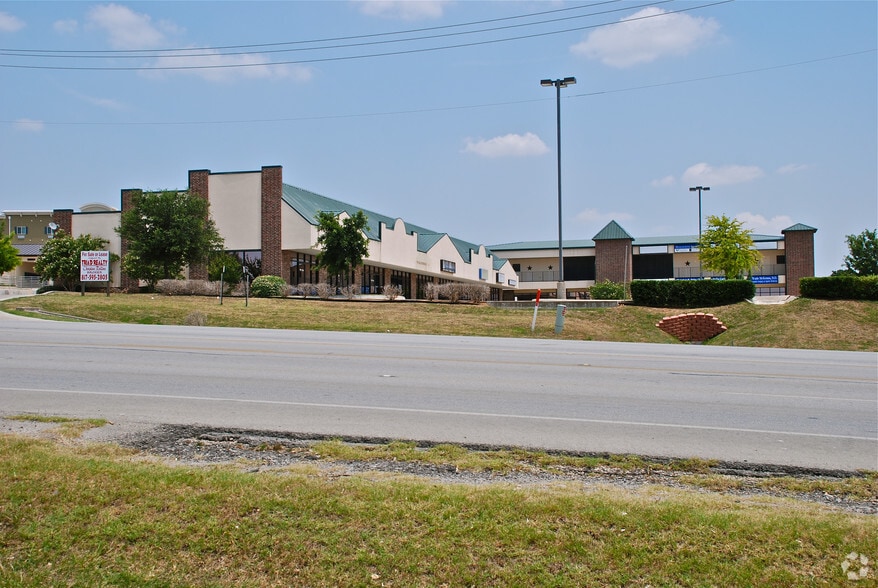 Medical City Decatur MOB Portfolio portfolio of 3 properties for sale on LoopNet.co.uk - Primary Photo - Image 2 of 19