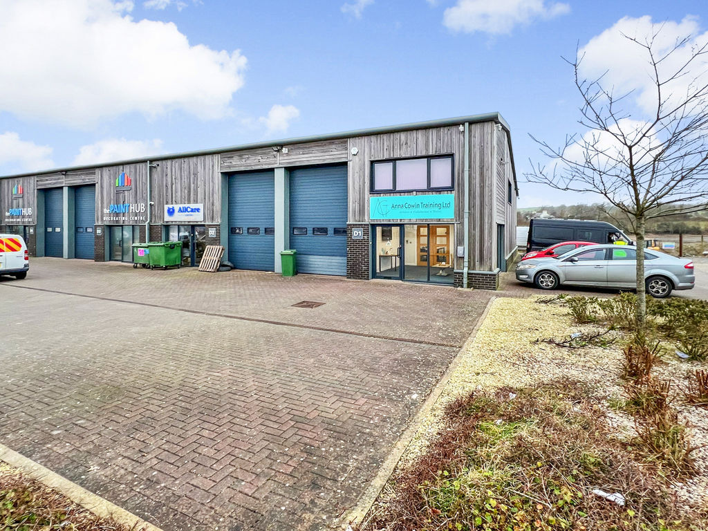 Cooil Rd, Isle Of Man to rent Primary Photo- Image 1 of 2