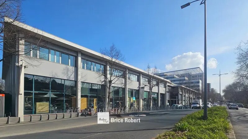 123-127 Boulevard De La Bataille De Stalingrad, Villeurbanne to rent - Building Photo - Image 1 of 12