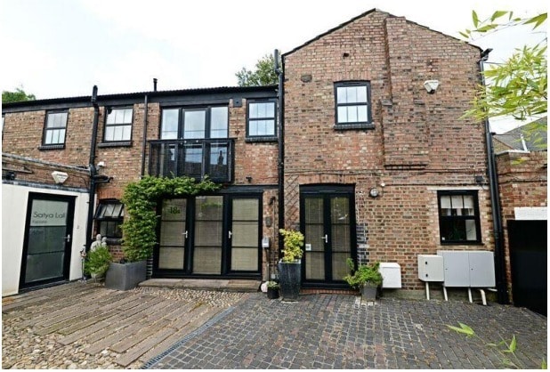 48e Percy Rd, London for sale Primary Photo- Image 1 of 1