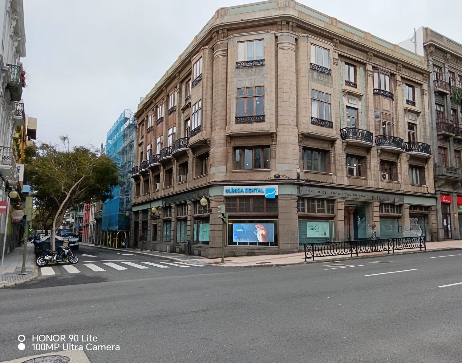 Calle Viera y Clavijo, Las Palmas de Gran Canaria, Las Palmas to rent Building Photo- Image 1 of 22
