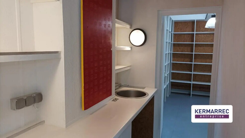 Office in Nantes to rent - Building Photo - Image 3 of 12