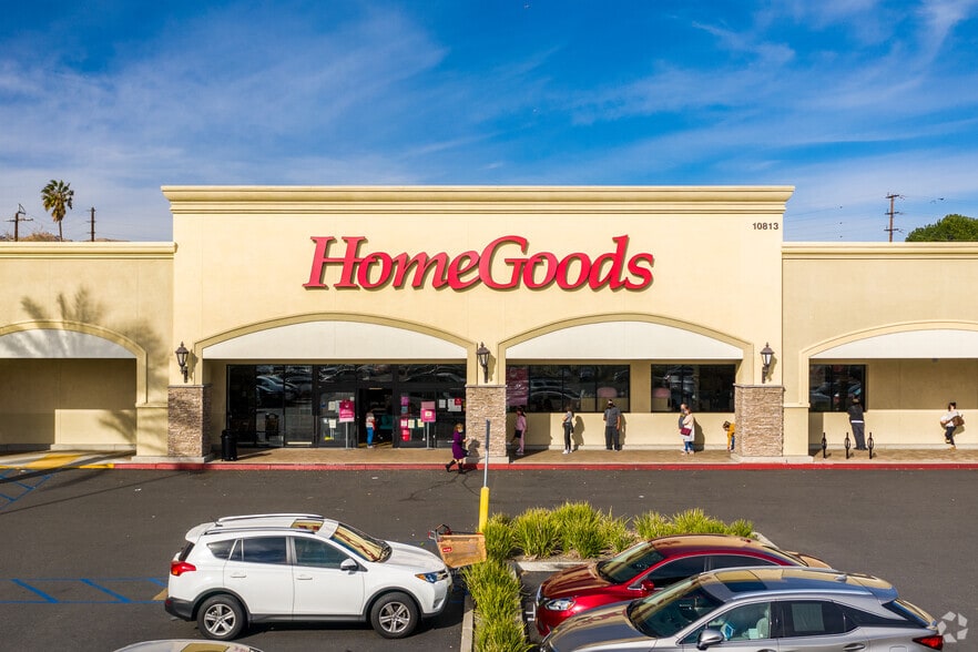 10823 Zelzah Ave, Granada Hills 91344 Granada Village UK