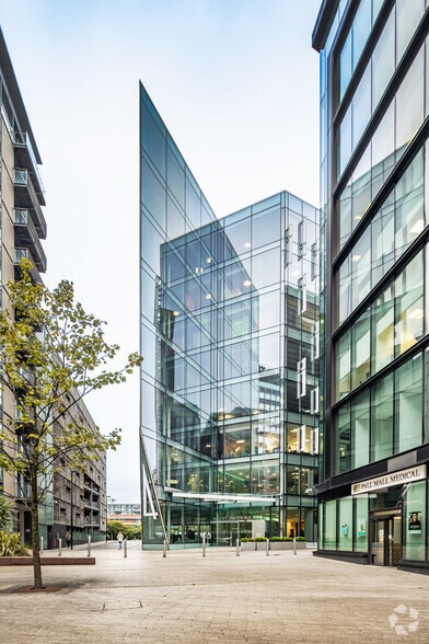 4 St. Pauls Sq, Liverpool to rent - Building Photo - Image 3 of 8