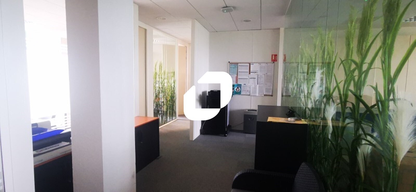 Office in Bailly-Romainvilliers to rent Interior Photo- Image 1 of 6