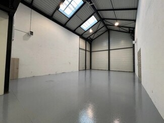 More details for Light Industrial to Rent