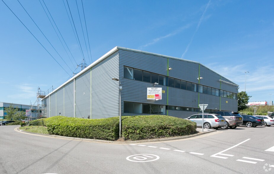 Ash Ridge Rd, Bradley Stoke for sale - Primary Photo - Image 1 of 1