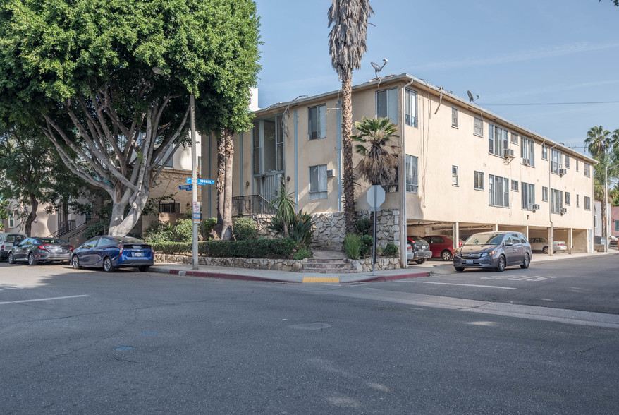 1000 N Curson Ave, West Hollywood, CA for sale - Building Photo - Image 1 of 1