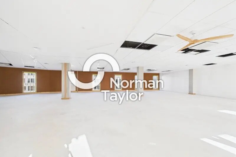 Office in Montpellier for sale Building Photo- Image 1 of 5