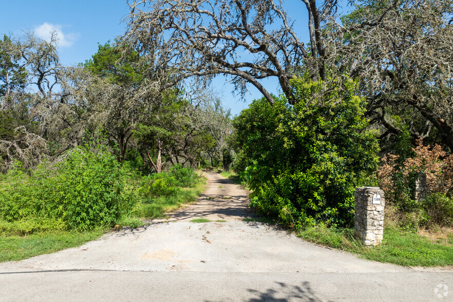 7306 Albert Rd, Austin, TX for sale - Primary Photo - Image 1 of 10