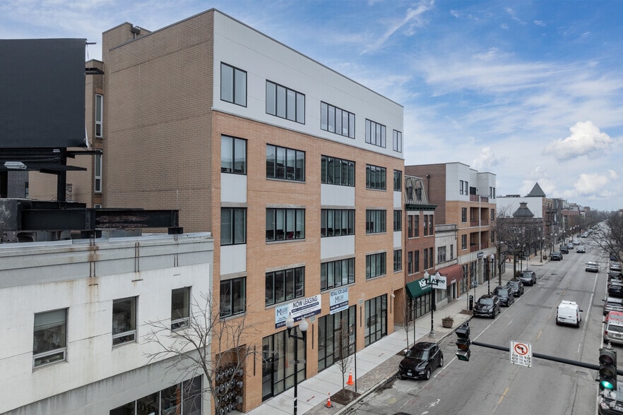 4008-4012 N Lincoln Ave, Chicago, IL for sale - Building Photo - Image 1 of 1