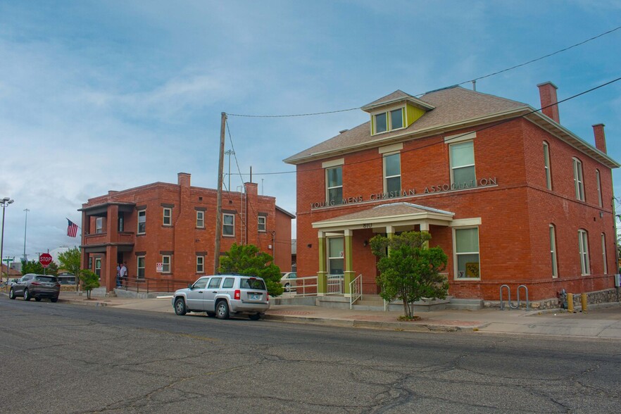 810 and 814 Wyoming Avenue portfolio of 2 properties for sale on LoopNet.co.uk - Building Photo - Image 3 of 3