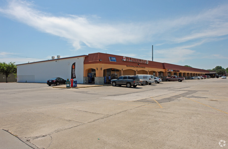 3110-3160 Saturn Rd, Garland, TX for rent - Primary Photo - Image 1 of 8