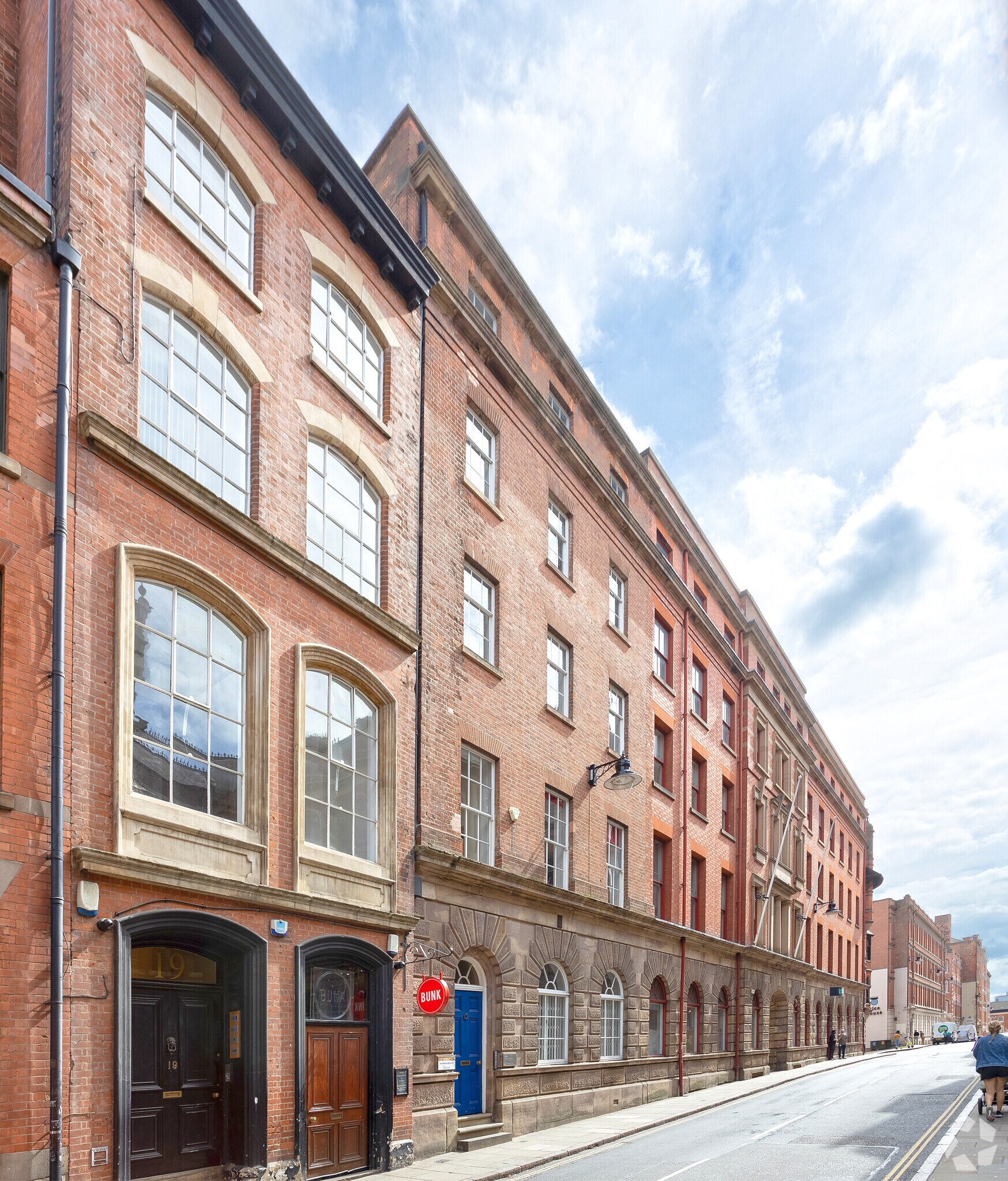 21 Stoney St, Nottingham to rent Building Photo- Image 1 of 4