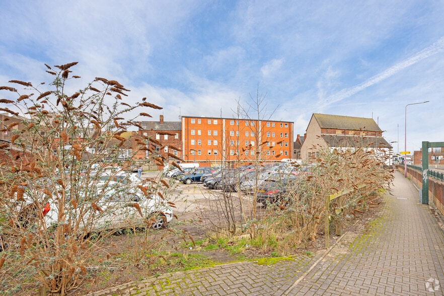 Upper Burgess St, Grimsby for sale - Building Photo - Image 2 of 3