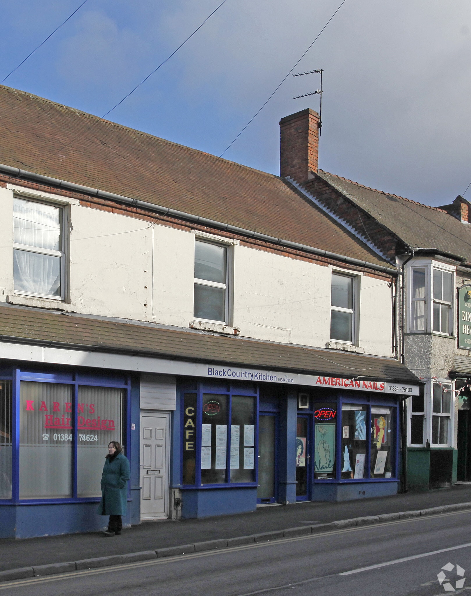 11 Mill St, Brierley Hill to rent Primary Photo- Image 1 of 8