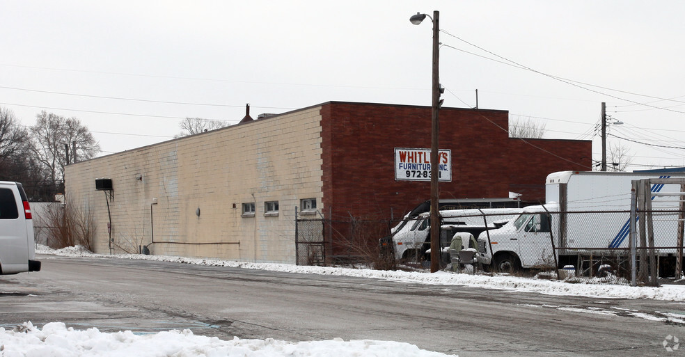 1818-1820 W 16th St, Indianapolis, IN for rent - Primary Photo - Image 1 of 6