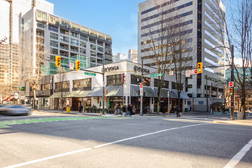 888 Burrard St, Vancouver, BC for rent - Building Photo - Image 1 of 5