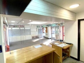 Craster Quarry Car Park, Alnwick to rent Interior Photo- Image 2 of 3