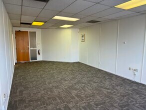 2540 Shaughnessy St, Port Coquitlam, BC for rent Building Photo- Image 2 of 2