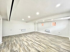 123-131 Bradford St, Birmingham to rent Interior Photo- Image 2 of 4