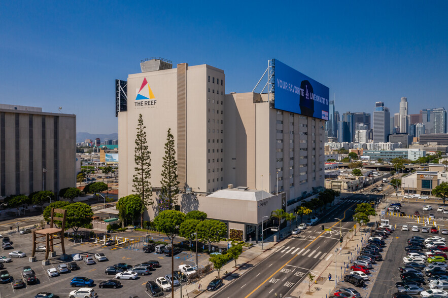 1933 S Broadway, Los Angeles, CA for rent - Building Photo - Image 1 of 5