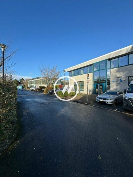 Office in Roissy-en-France to rent - Building Photo - Image 2 of 7