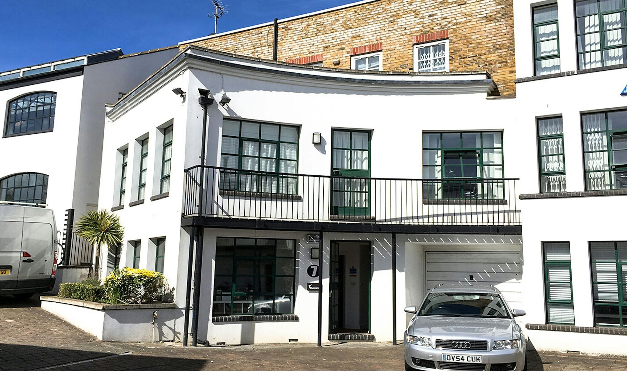 158 Hurlingham Rd, London to rent Building Photo- Image 1 of 3