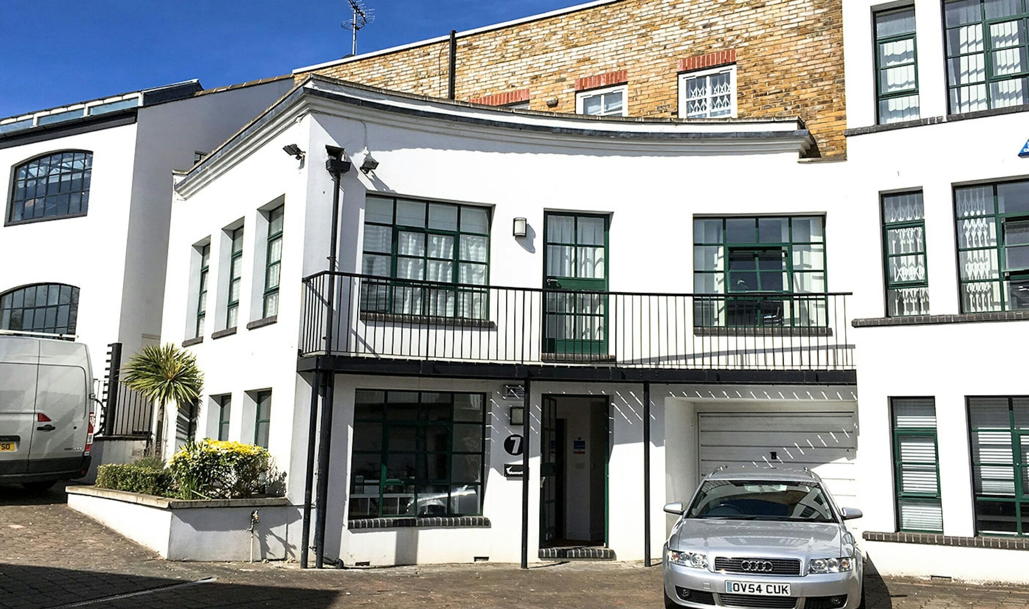 158 Hurlingham Rd, London to rent Building Photo- Image 1 of 4