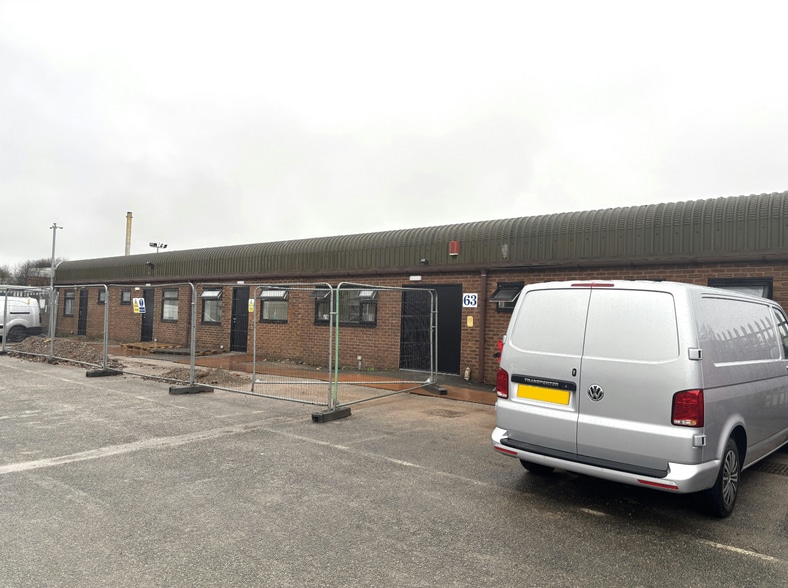 Winpenny Rd, Newcastle Under Lyme to rent - Building Photo - Image 3 of 4