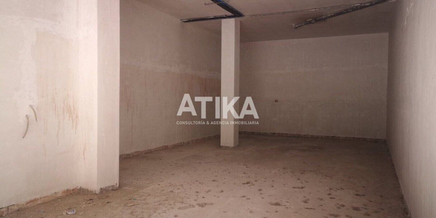 Retail in Ontinyent for sale Building Photo- Image 1 of 7