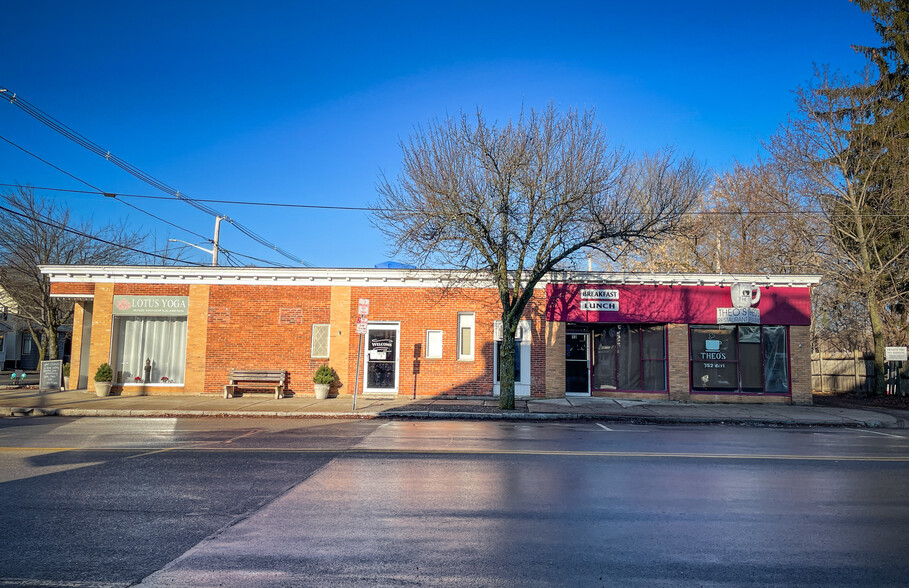 1 W Main St, Georgetown, MA for rent - Building Photo - Image 3 of 8