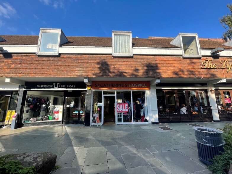 2-10 Bishopric, Horsham for sale - Building Photo - Image 1 of 1