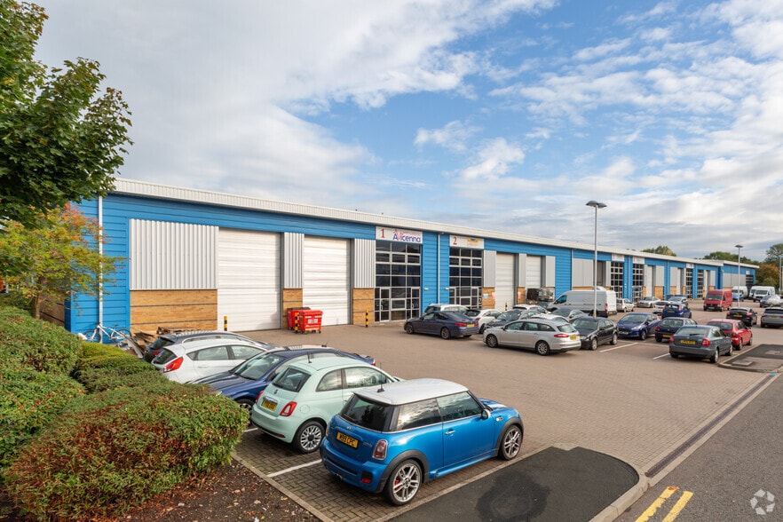 Nash Rd, Redditch to rent - Building Photo - Image 2 of 2