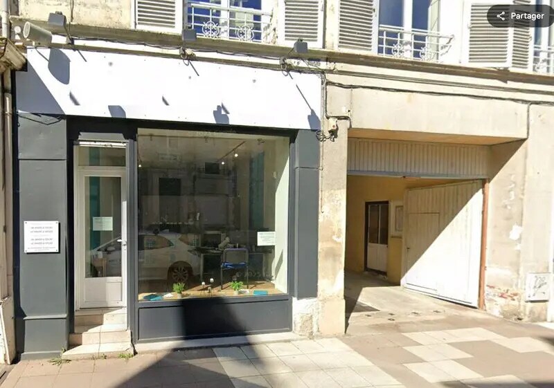 Retail in Soissons for sale - Building Photo - Image 1 of 4