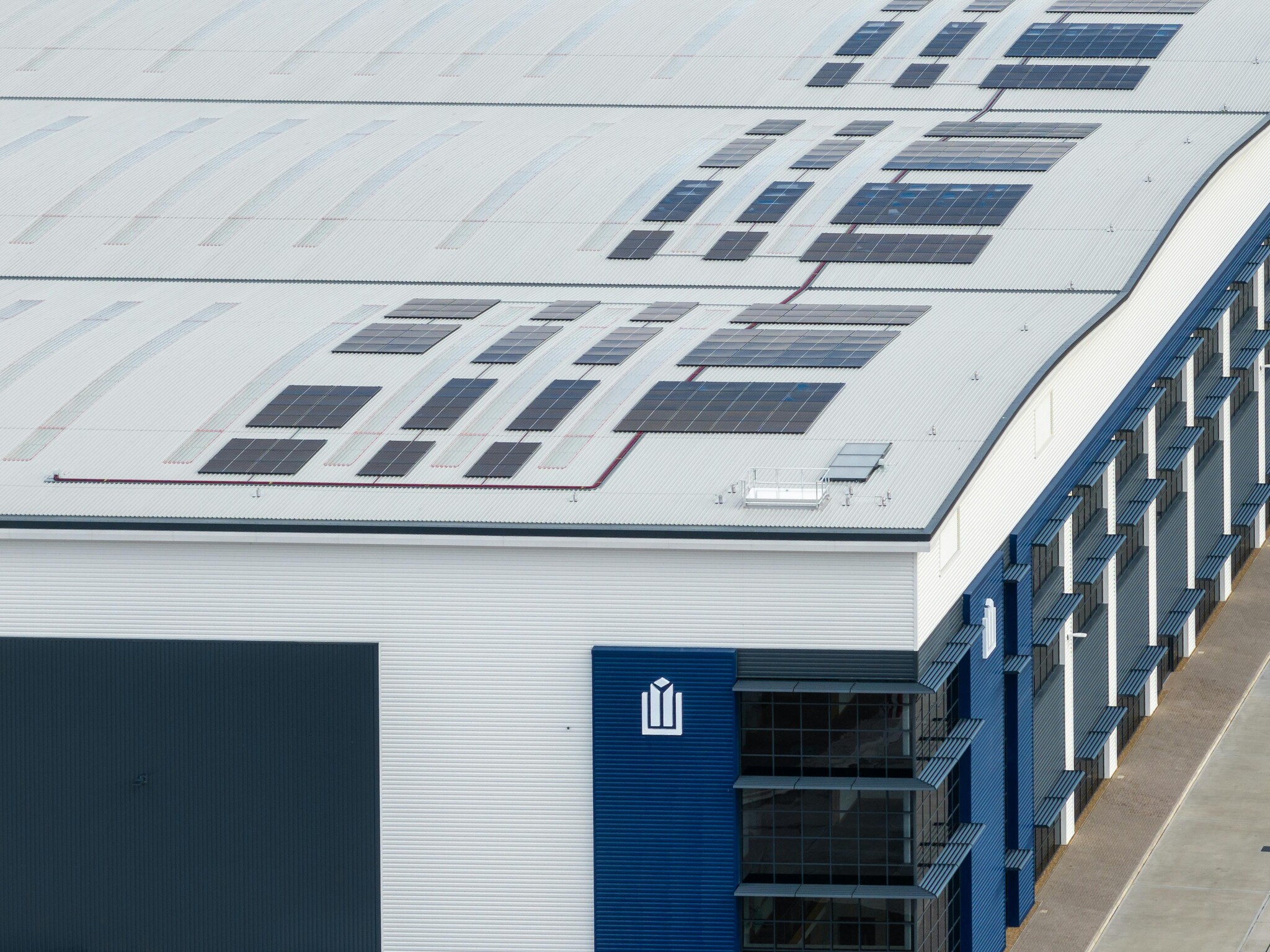 Panattoni 770, Doncaster to rent Building Photo- Image 1 of 8