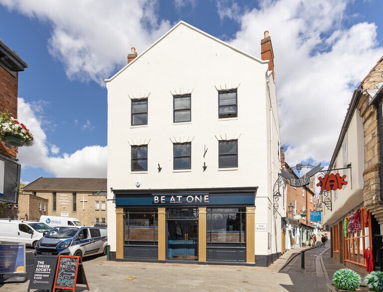266 High St, Lincoln to rent - Primary Photo - Image 1 of 2