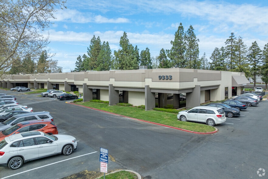 9323 Tech Center Dr, Sacramento, CA for rent - Building Photo - Image 2 of 14