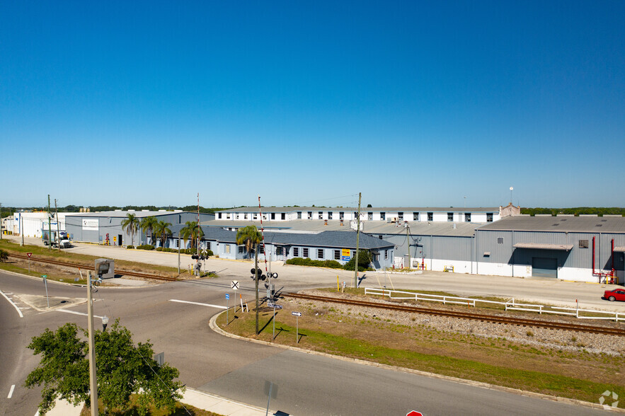 8 Railroad Ave, Haines City, FL for sale - Primary Photo - Image 1 of 1