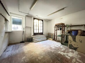 Retail in Igualada, Barcelona to rent Interior Photo- Image 2 of 11